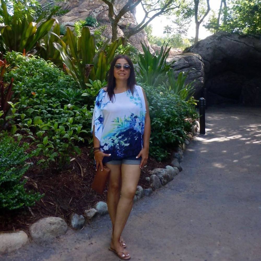 Meet your Posher, Evelin